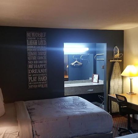 Osu King Bed Hotel Room 109 Wi-Fi Booking Stillwater Εξωτερικό φωτογραφία